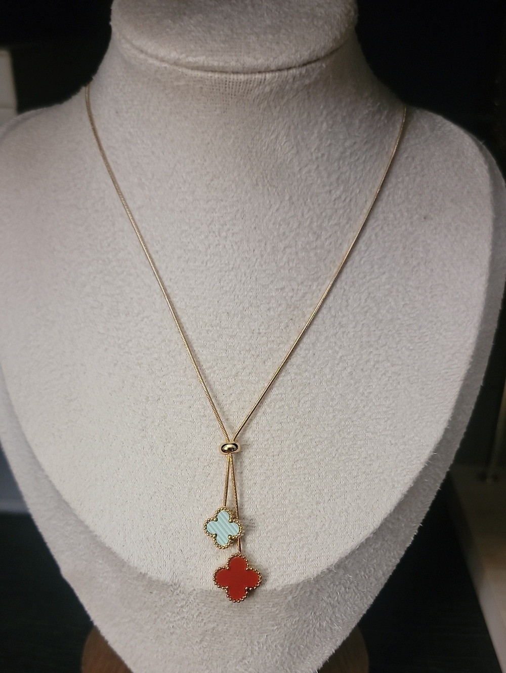 Gold Lariat Style Adjustable Pendant Necklace with Green and Red Clover Drops
